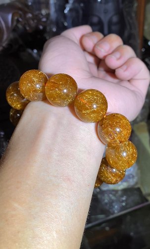 金皮紅銅鈦