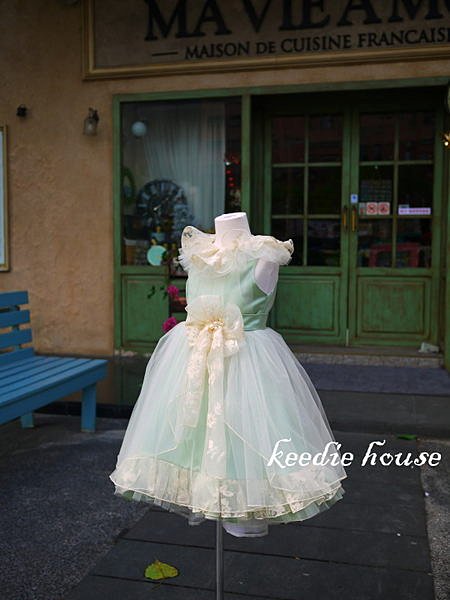 Keedie Hous兒童造型服出租/畢業造型/寫真攝影~手工禮服-夏綠蒂公主115~