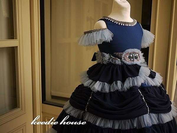 Keedie Hous兒童造型服出租/畢業造型/寫真攝影~手工禮服之寶格麗公主120