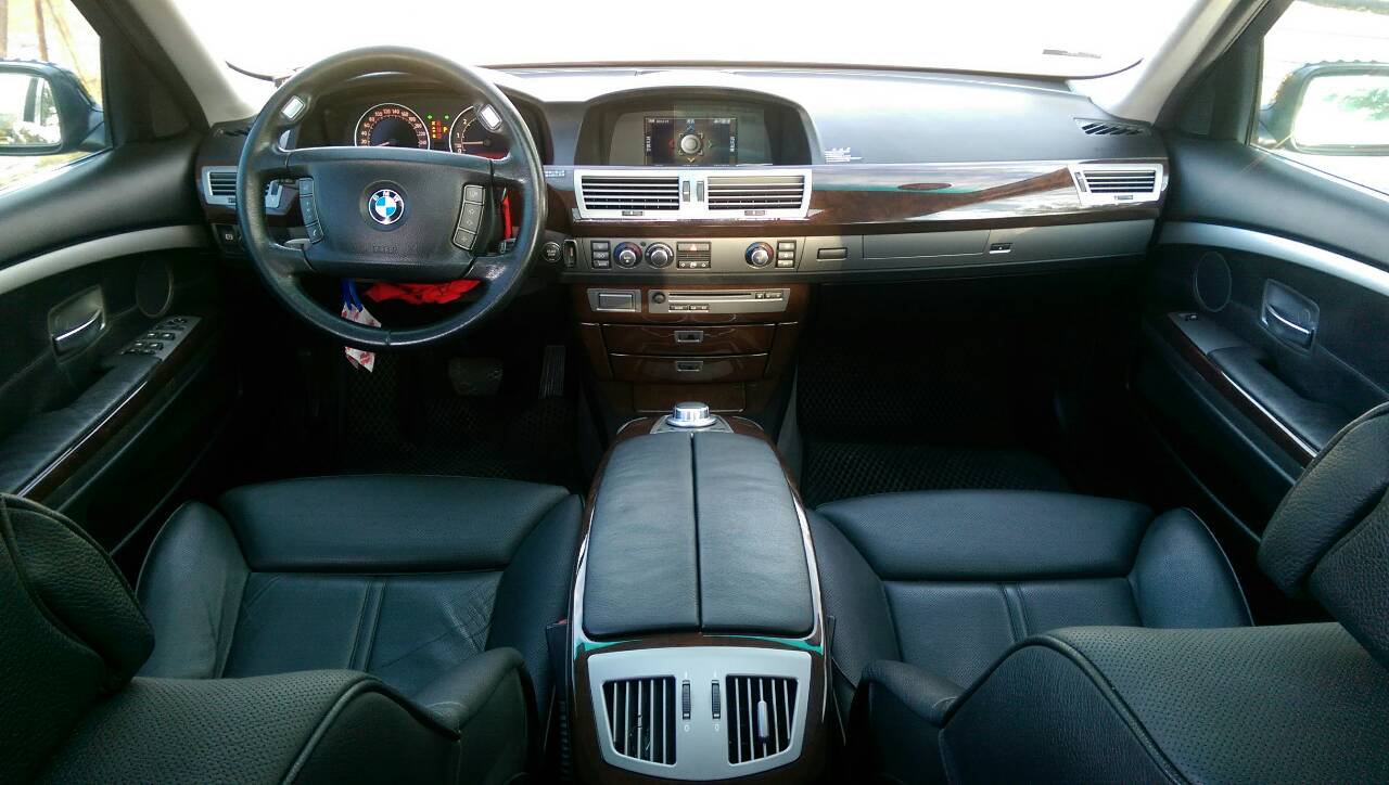 BMW 740  豪華旗艦房車標竿