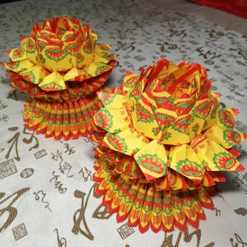 帶座蓮花