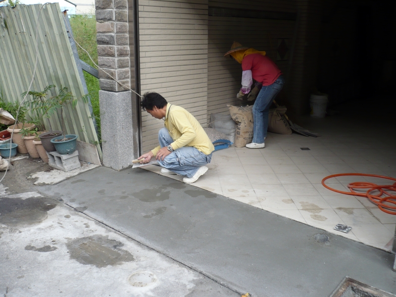 9710中華北路陳SIR騎樓抿石子工程