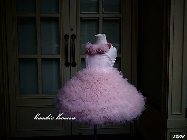 Keedie Hous兒童造型服出租/畢業造型/寫真攝影~1301獨家設計手工禮服系列 春之女神110-115~