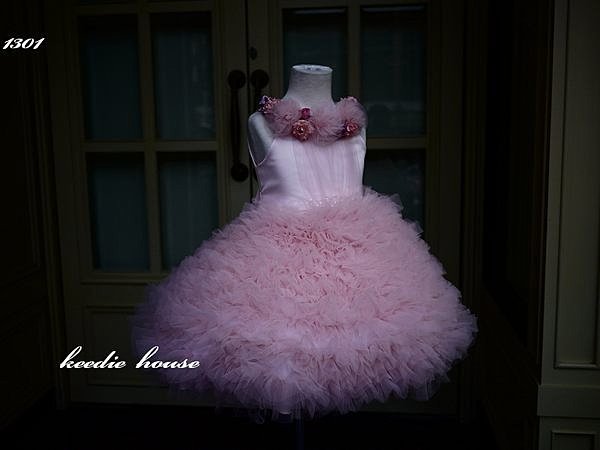 Keedie Hous兒童造型服出租/畢業造型/寫真攝影~1301獨家設計手工禮服系列 春之女神110-115~