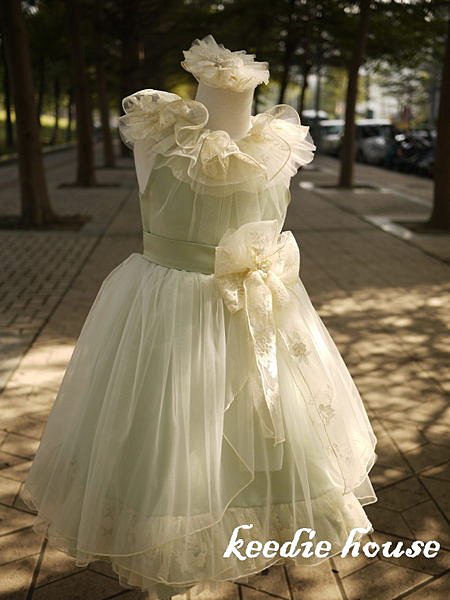 Keedie Hous兒童造型服出租/畢業造型/寫真攝影~手工禮服之夏綠蒂公主115